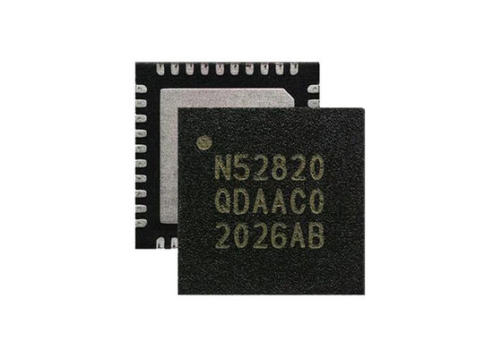 NRF52820-QDAA-R BT IC Bluetooth System-on-Chip с выходной мощностью 8 дБм, поддержкой BT 5.3 и расширенным температурным диапазоном от -40°C до 105°C
