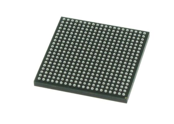 вентильная матрица IC 400-CABGA поля 450MHz FPGA LFMXO5-25-8BBG400I MachXO3 Programmable
