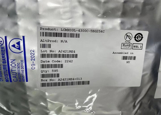 Поле программируемый портал массив LCMXO3L-4300C-5BG256C 4320LUTs MachXO3 программируемый логический IC CSFBGA-256