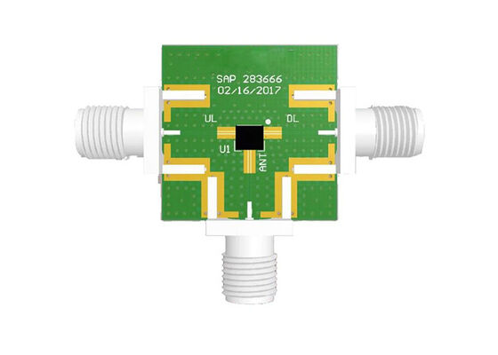 QPQ6108EVB Встраиваемые решения Высокопроизводительный FDD дуплексер TC-SAW для диапазона 8 - оценочная плата