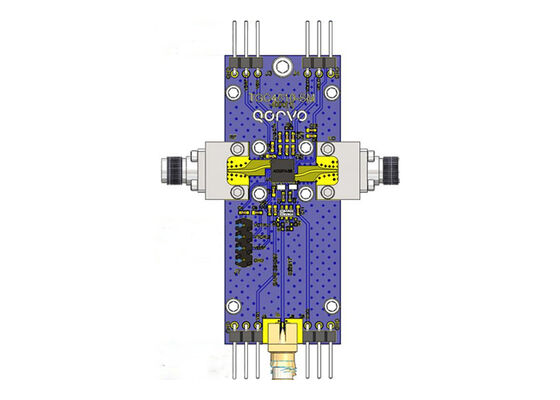 QPC4510EVBLH Встроенные решения K-диапазона изображения отклоняют Upconverter Mixer Оценочный совет