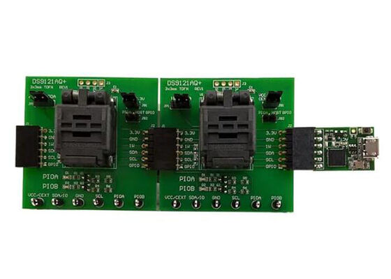 Комплект оценки встроенных решений DS28E36EVKIT для DS28E36 DeepCover Secure Authenticator