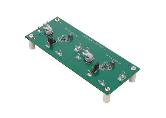 MAX17645DEVKITB Встроенные решения MAX17645D Синхронный комплект оценки преобразователя постоянного тока