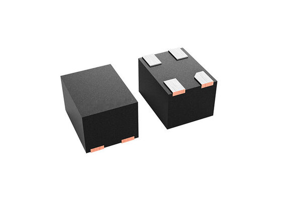 CDC6C025000ADLYRQ1 Чип интегральной схемы 1.8V до 3.3V Автомобильный низкомощный осциллятор выхода LVCMOS BAW