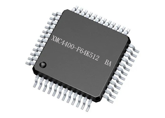 64-LQFP подвергло микроконтроллер действию IC БА держателя XMC4400-F64K512 пусковой площадки поверхностный